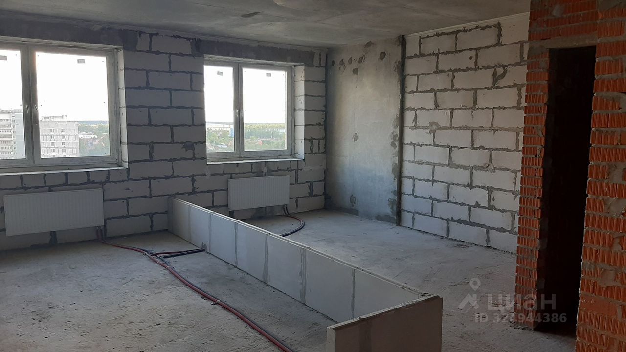Продажа 2-комн квартиры на вторичном рынке Одинцово, Северная улица, 5к2