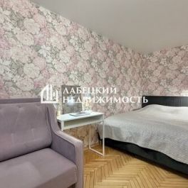 Продажа 1-комн квартиры на вторичном рынке Белградская ул,  д. 18