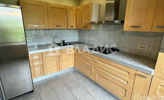 Продажа 3-комн квартиры на вторичном рынке улица Пречистенка,  д. 30/2