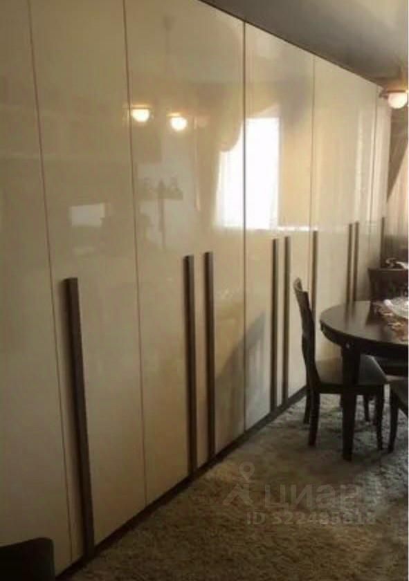 Продажа 2-комн квартиры на вторичном рынке Дзержинский, улица Ленина, 2а