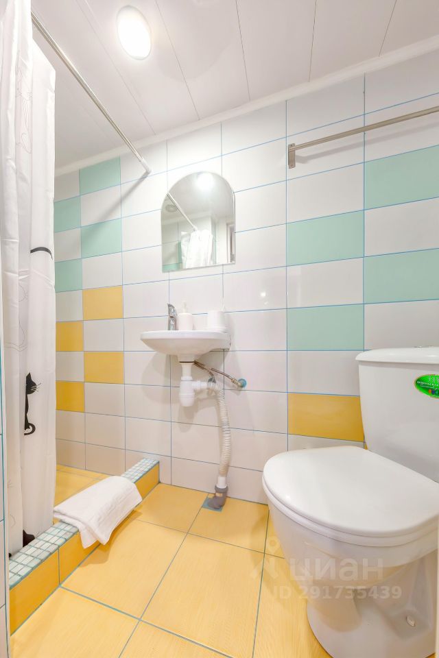 Аренда студии 3-я Васильевского острова линия, 40