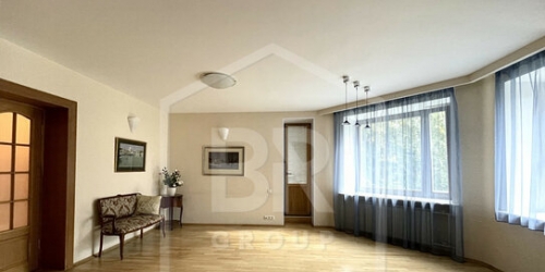 3-комн квартира Манчестерская улица,  д. 4