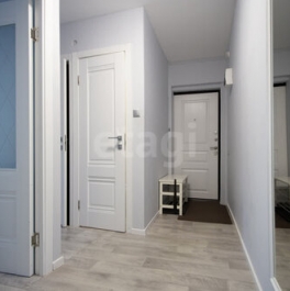 Продажа 3-комн квартиры на вторичном рынке Звёздная улица,  д. 14