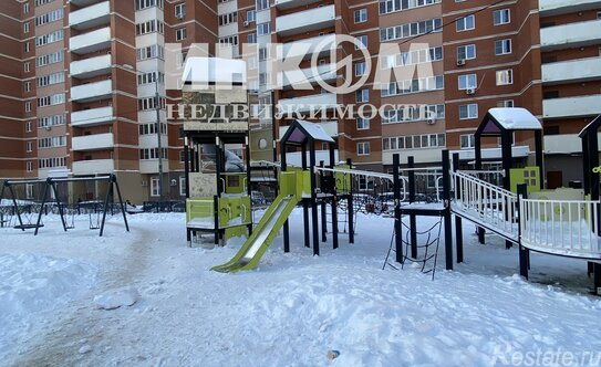 Продажа 1-комн квартиры на вторичном рынке улица Новаторов,  д. 4 к5