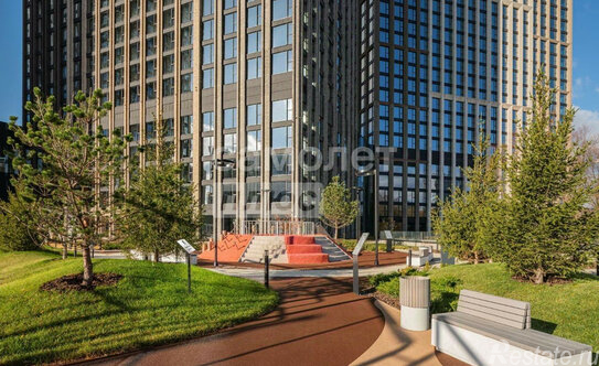 Продажа 4-комн квартиры на вторичном рынке проспект Генерала Дорохова,  д. вл1 к2