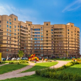 Продажа 2-комн квартиры на вторичном рынке Мурино, ул Новая,  д. 13,  к. 2