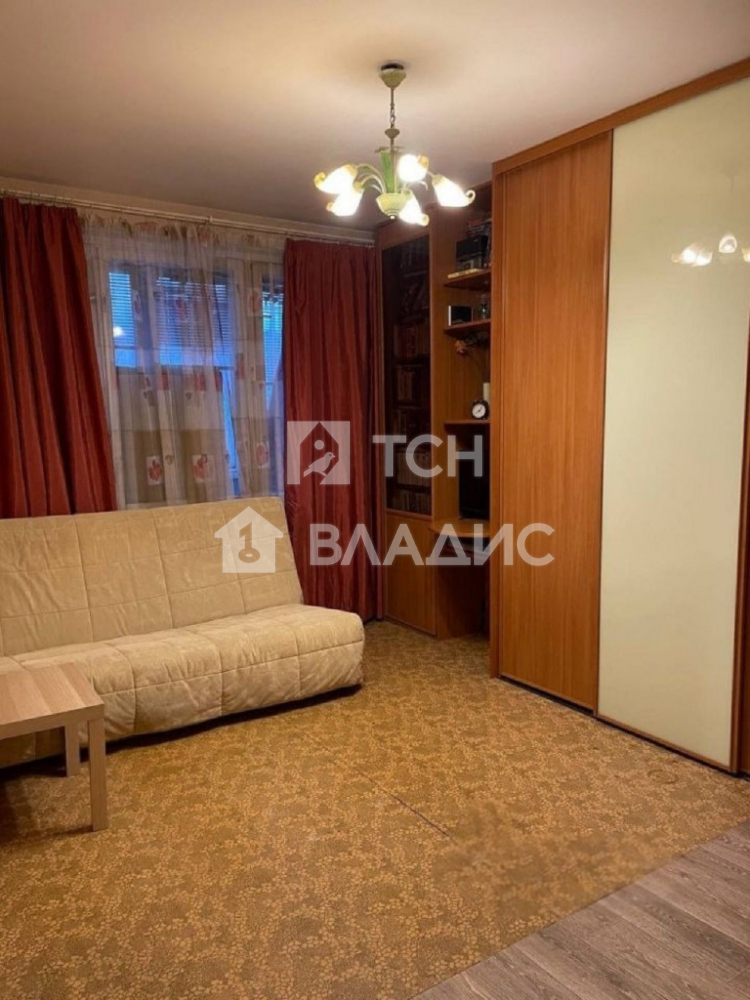 2-комн квартира Староватутинский проезд, 13