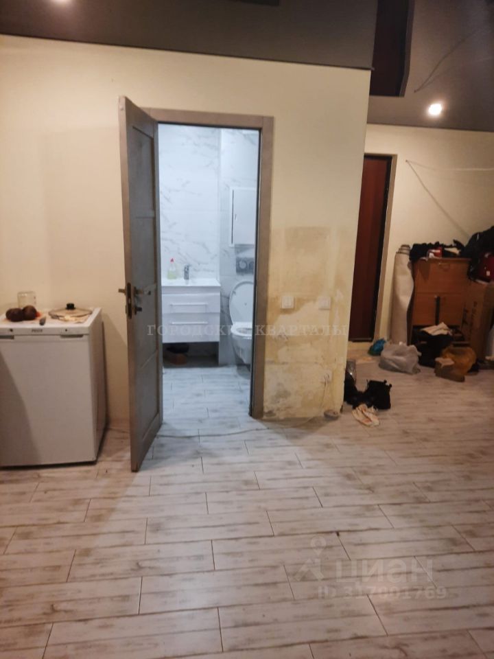 Продажа 1-комн квартиры на вторичном рынке Новогорск мкр, улица Ивановская, 12