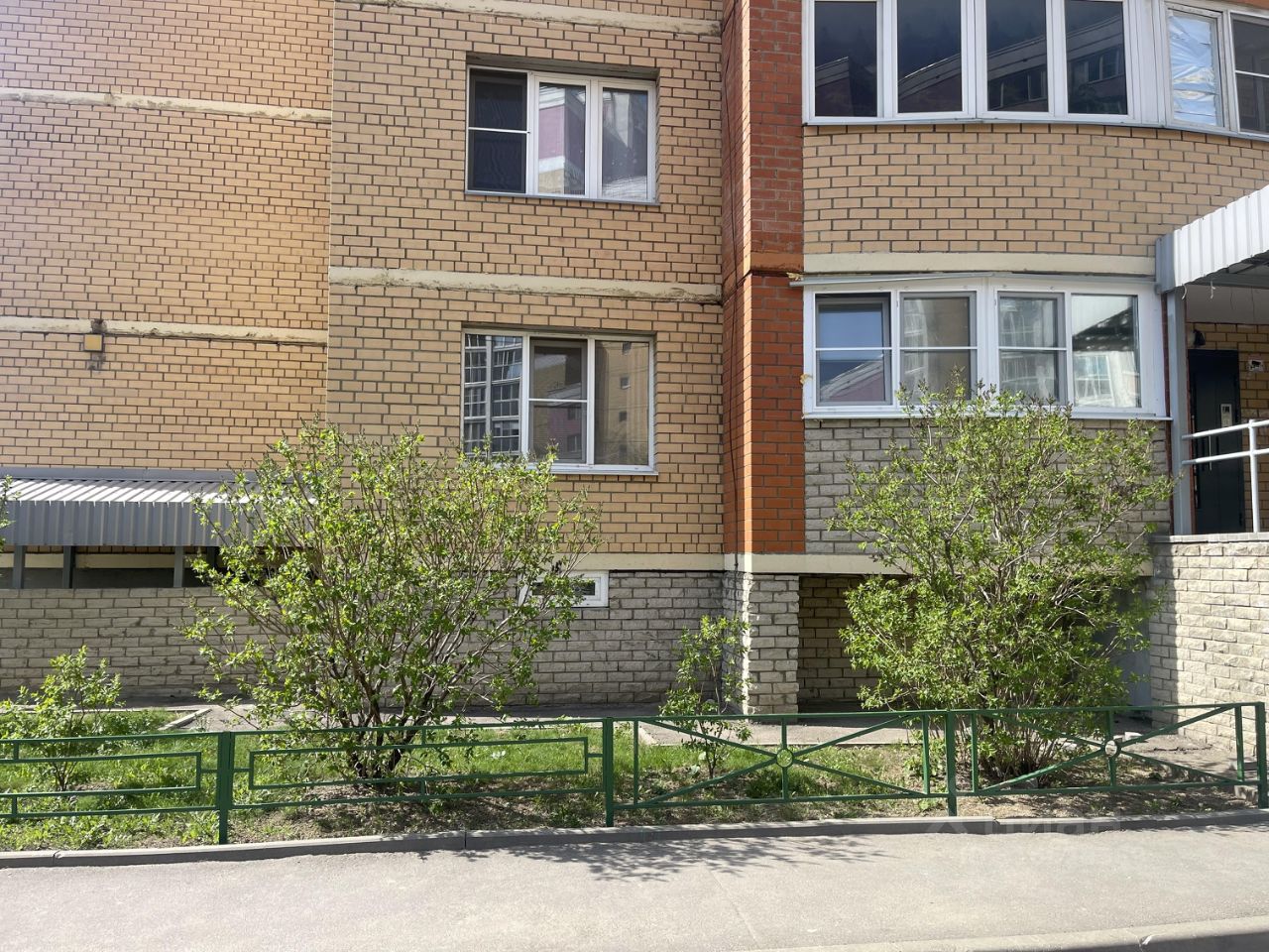 Продажа 2-комн квартиры на вторичном рынке Северный кв-л, д. Сапроново, Купелинка мкр, 1