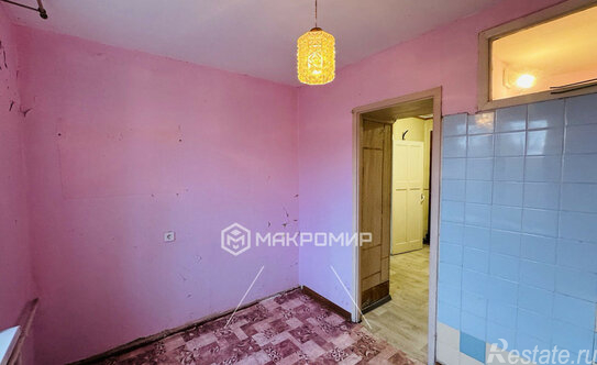 Продажа 1-комн квартиры на вторичном рынке улица Коммуны,  д. 13