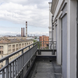 Продажа 3-комн квартиры на вторичном рынке улица Решетникова