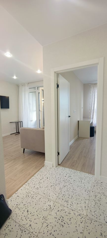 Аренда 1-комн квартиры на вторичном рынке проспект Крузенштерна, 13