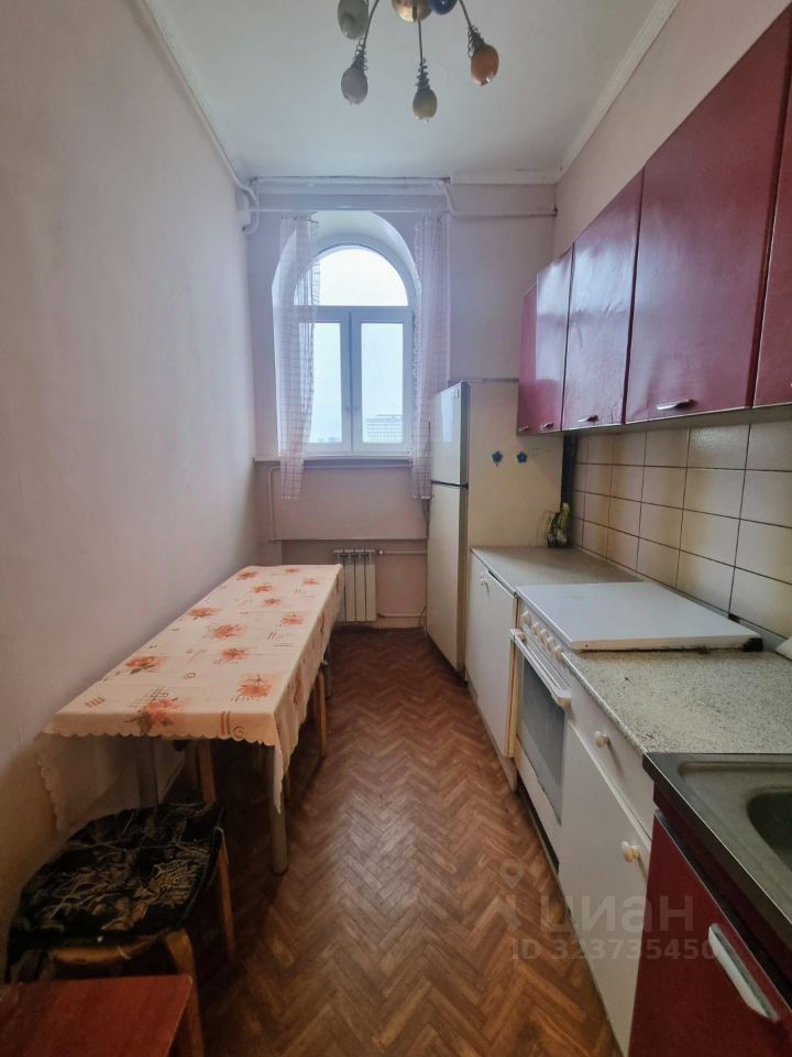 Продажа 2-комн квартиры на вторичном рынке Дорогомиловская Б. ул,  д. 9