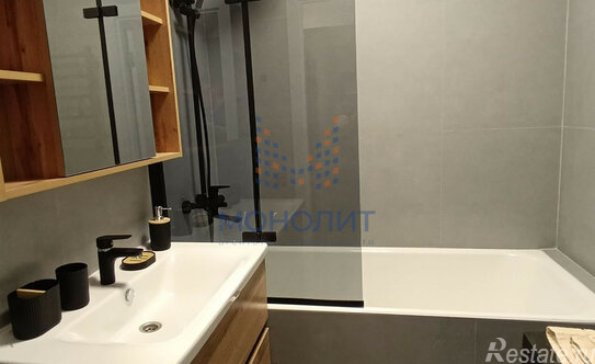 Продажа 2-комн квартиры на вторичном рынке Молодогвардейская улица,  д. 18