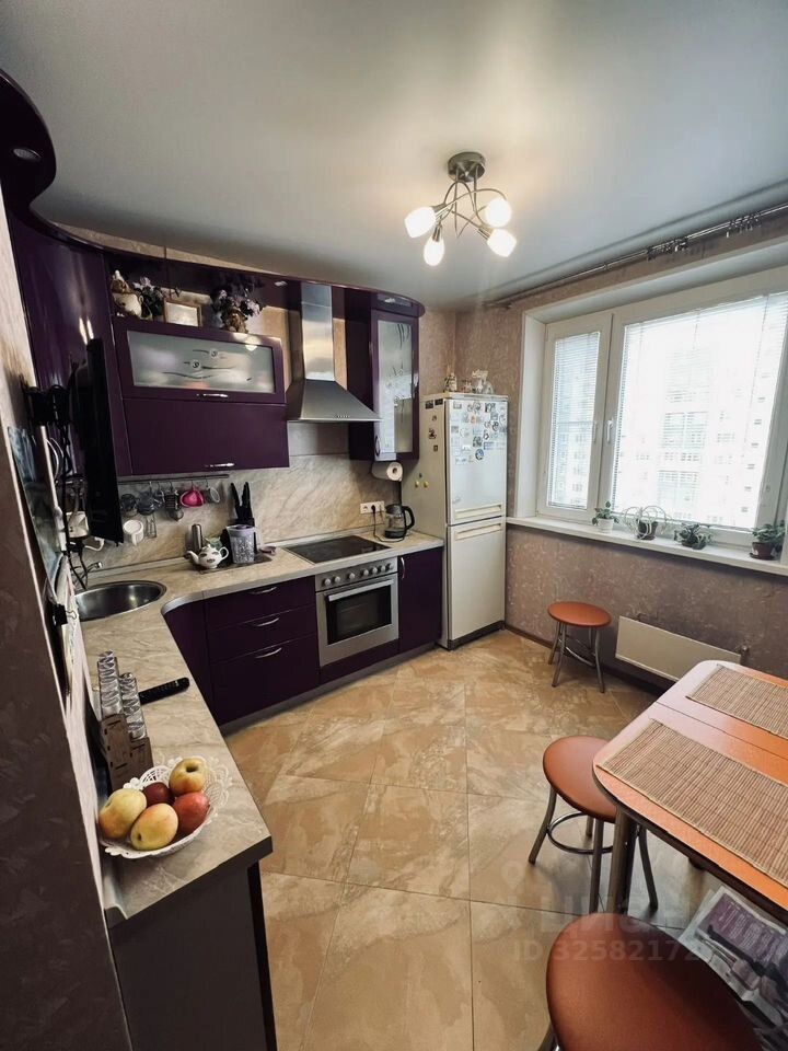 Продажа 2-комн квартиры на вторичном рынке Востряковский проезд, 15К1