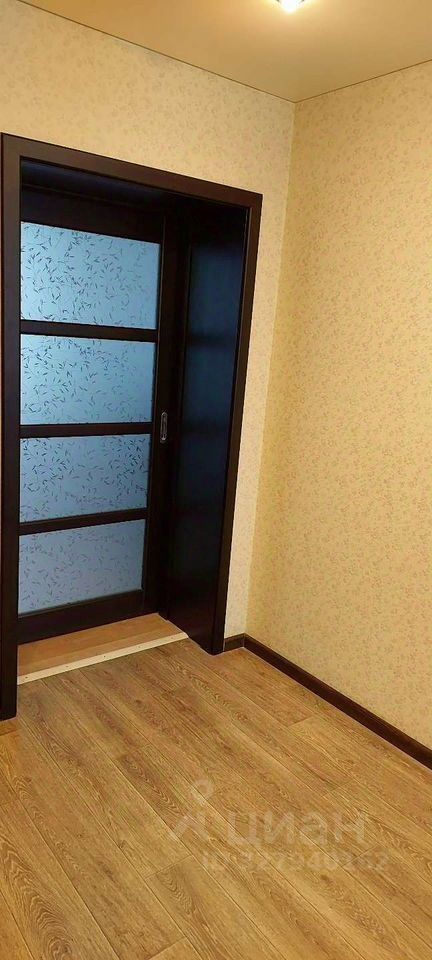 Продажа 2-комн квартиры на вторичном рынке 3-й мкр,  д. 9