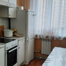 Продажа 1-комн квартиры на вторичном рынке Смольный пр-кт,  д. 7