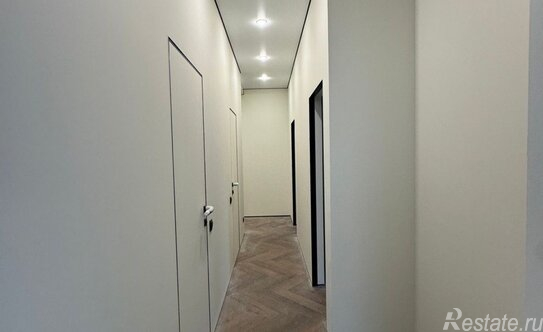 Продажа 3-комн квартиры на вторичном рынке улица Мустая Карима,  д. 12