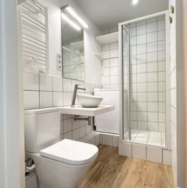 Продажа 1-комн квартиры на вторичном рынке проспект Королёва,  д. 64 к2