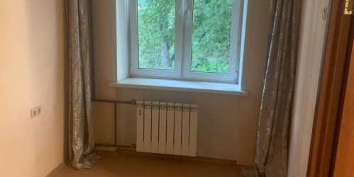 2-комн квартира Полтавская улица,  д. 33