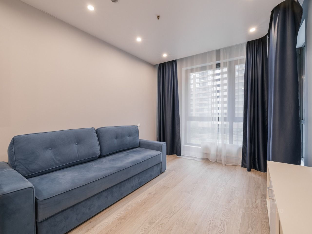 Продажа 2-комн квартиры на вторичном рынке Ходынский бульвар,  д. 20А