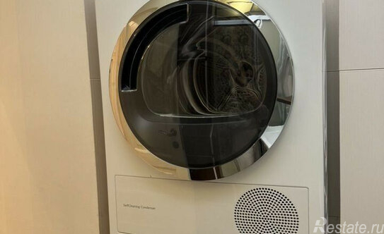 Аренда 4-комн квартиры на вторичном рынке Угловой пер,  д. 3