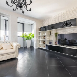 Продажа 4-комн квартиры на вторичном рынке Петергофское ш,  д. 45