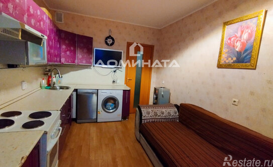 Продажа 1-комн квартиры на вторичном рынке Красное Село г, Освобождения ул,  д. 29,  к. 1