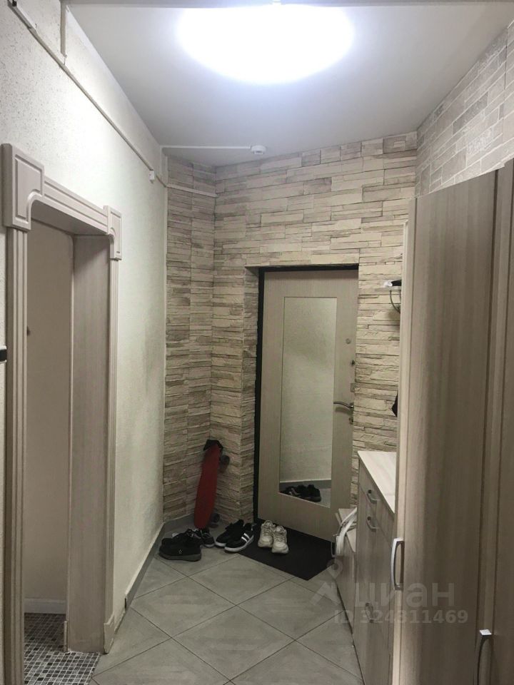 Продажа 1-комн квартиры на вторичном рынке Мебельная улица, 21к1