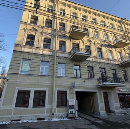 5-комн квартира улица Черняховского