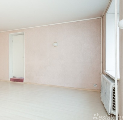 Продажа 2-комн квартиры на вторичном рынке Международная ул,  д. 32