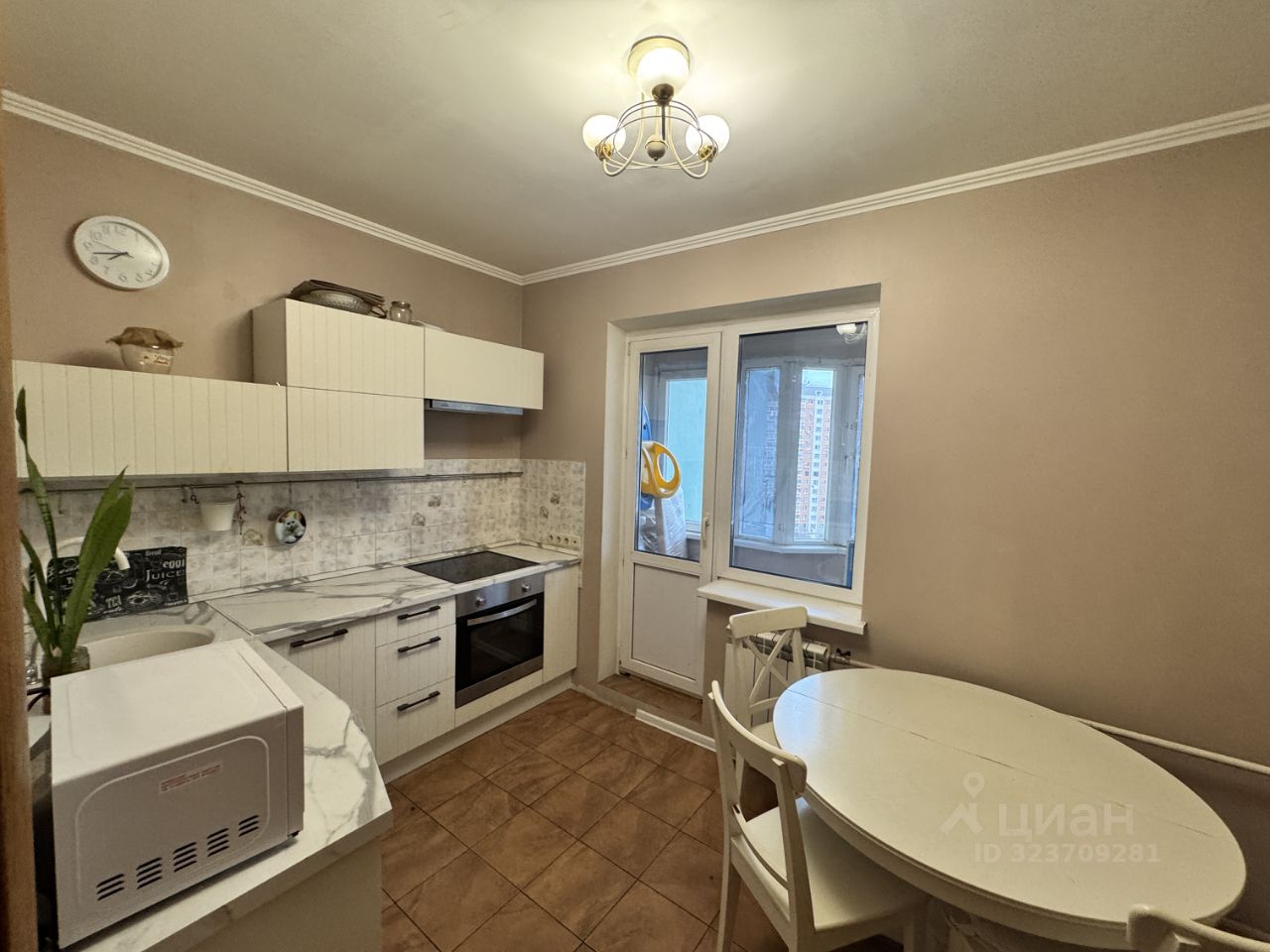 Аренда 2-комн квартиры на вторичном рынке улица Татьяны Макаровой, 4