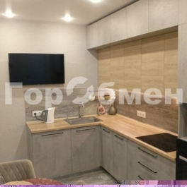 Продажа 4-комн квартиры на вторичном рынке Варшавское ш,  д. 141,  к. 8