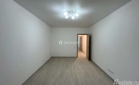 Продажа 3-комн квартиры на вторичном рынке Фестивальная ул,  д. 15 к2