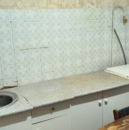 Продажа 2-комн квартиры на вторичном рынке Домодедово, улица Корнеева,  д. 2