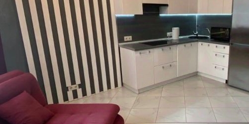 2-комн квартира улица Коммуны, 50