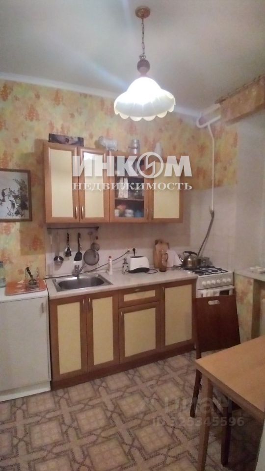 Продажа 2-комн квартиры на вторичном рынке Орлово-Давыдовский переулок, 2/5к1