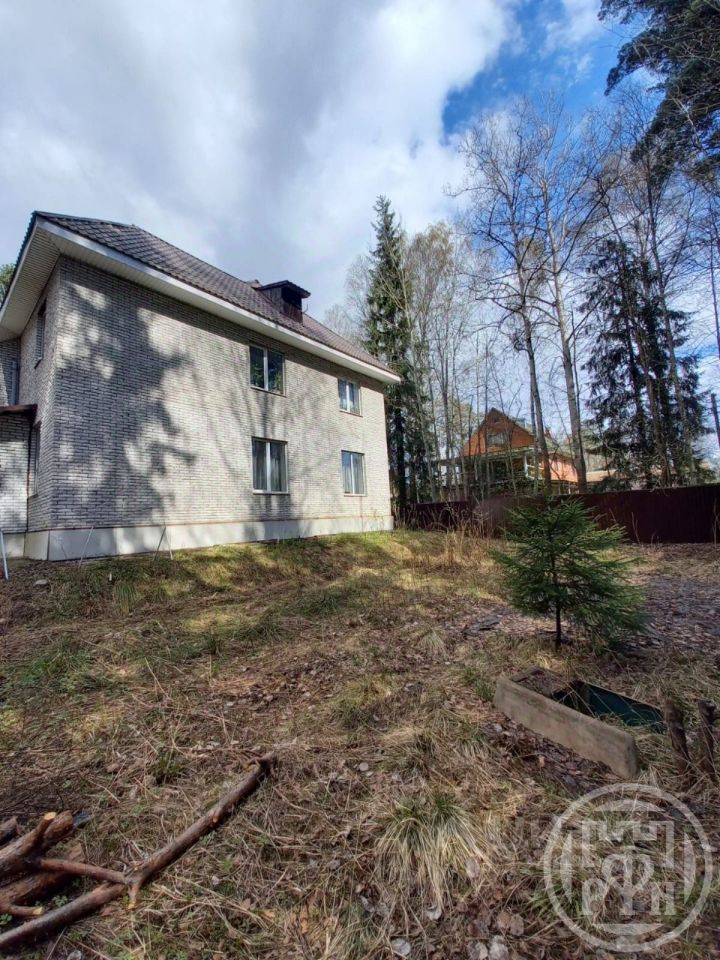 Продажа дома пос. Песочный, Скородумовская улица, 1