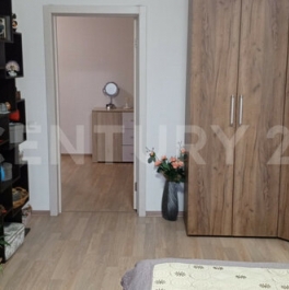 Продажа 2-комн квартиры на вторичном рынке ул Александры Монаховой,  д. 92,  к. 1