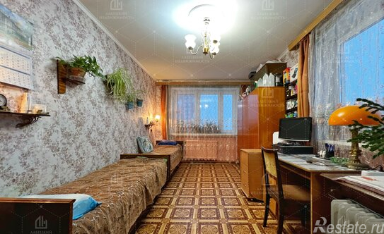 Продажа 3-комн квартиры на вторичном рынке ул Буренина,  д. 1,  к. 1