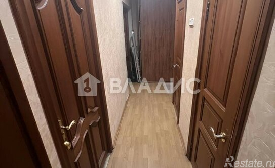 Продажа 3-комн квартиры на вторичном рынке Подольск г, Климовск мкр, Индустриальная ул,  д. 9