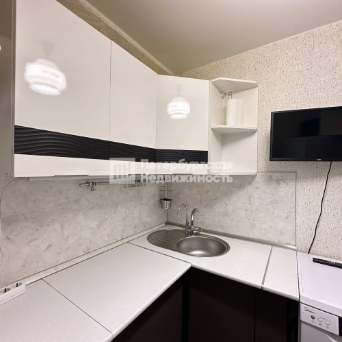 3-комн квартира ул Танкиста Хрустицкого, д 21 к А