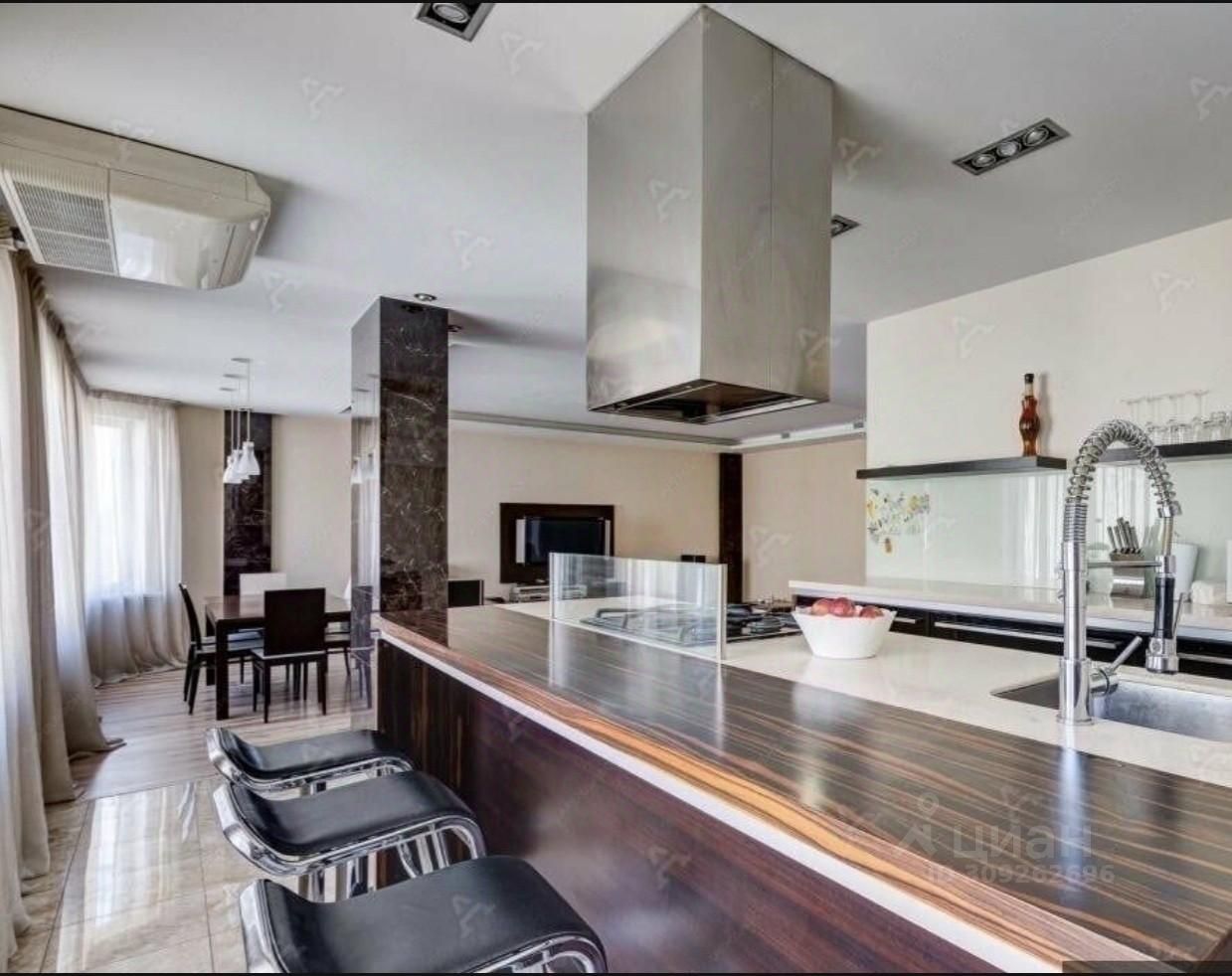 Аренда 3-комн квартиры на вторичном рынке улица Яблочкова, 11