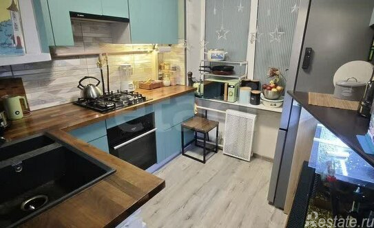 Продажа 2-комн квартиры на вторичном рынке Новоизмайловский проспект,  д. 39 к1