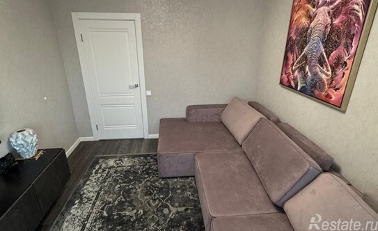 Продажа 3-комн квартиры на вторичном рынке Зеленый пр-кт,  д. 64