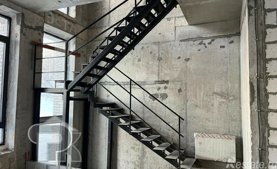 Продажа 4-комн квартиры на вторичном рынке Восточная ул,  д. 2