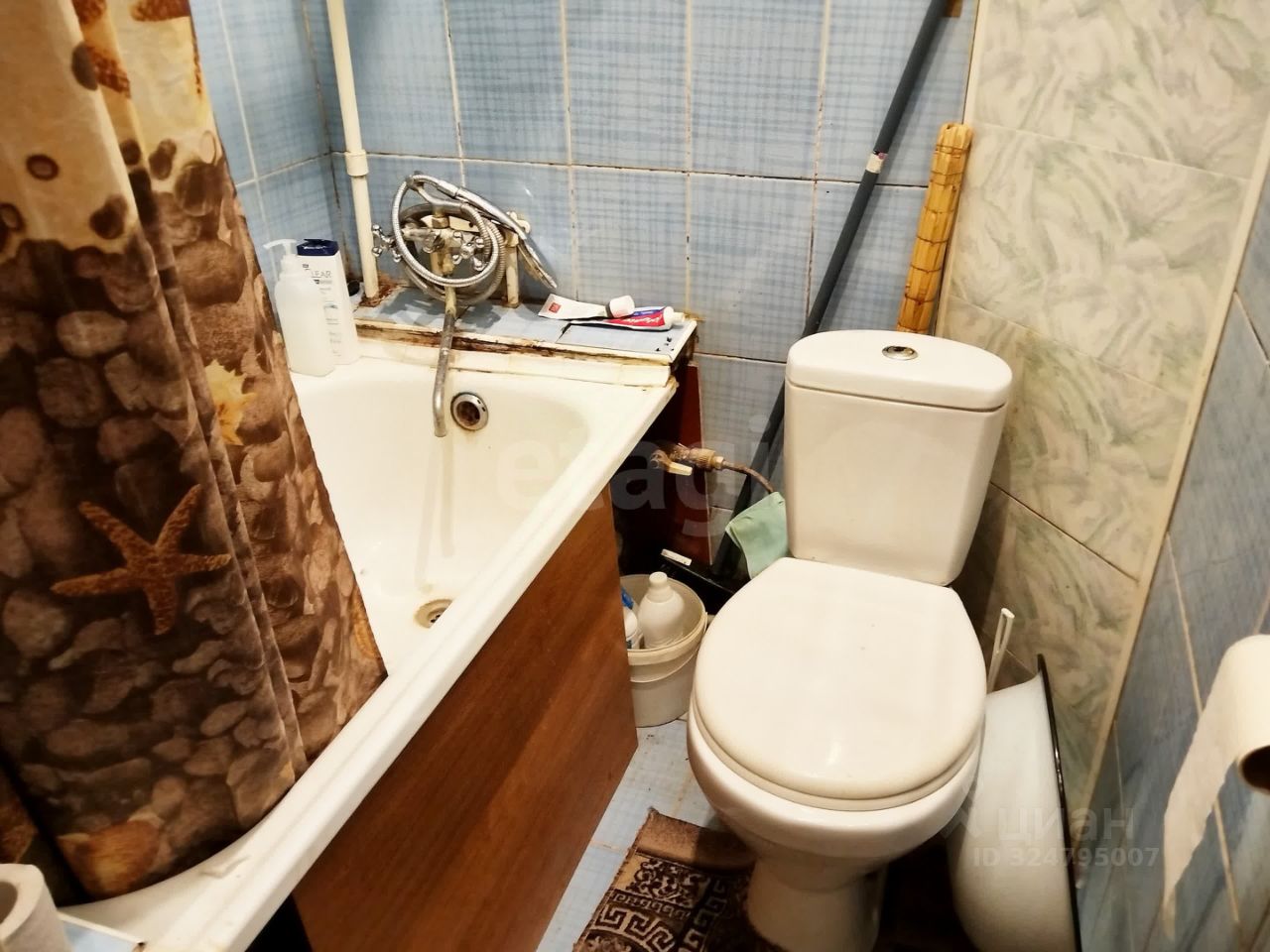 Продажа 1-комн квартиры на вторичном рынке Серпухов, улица Захаркина, 17