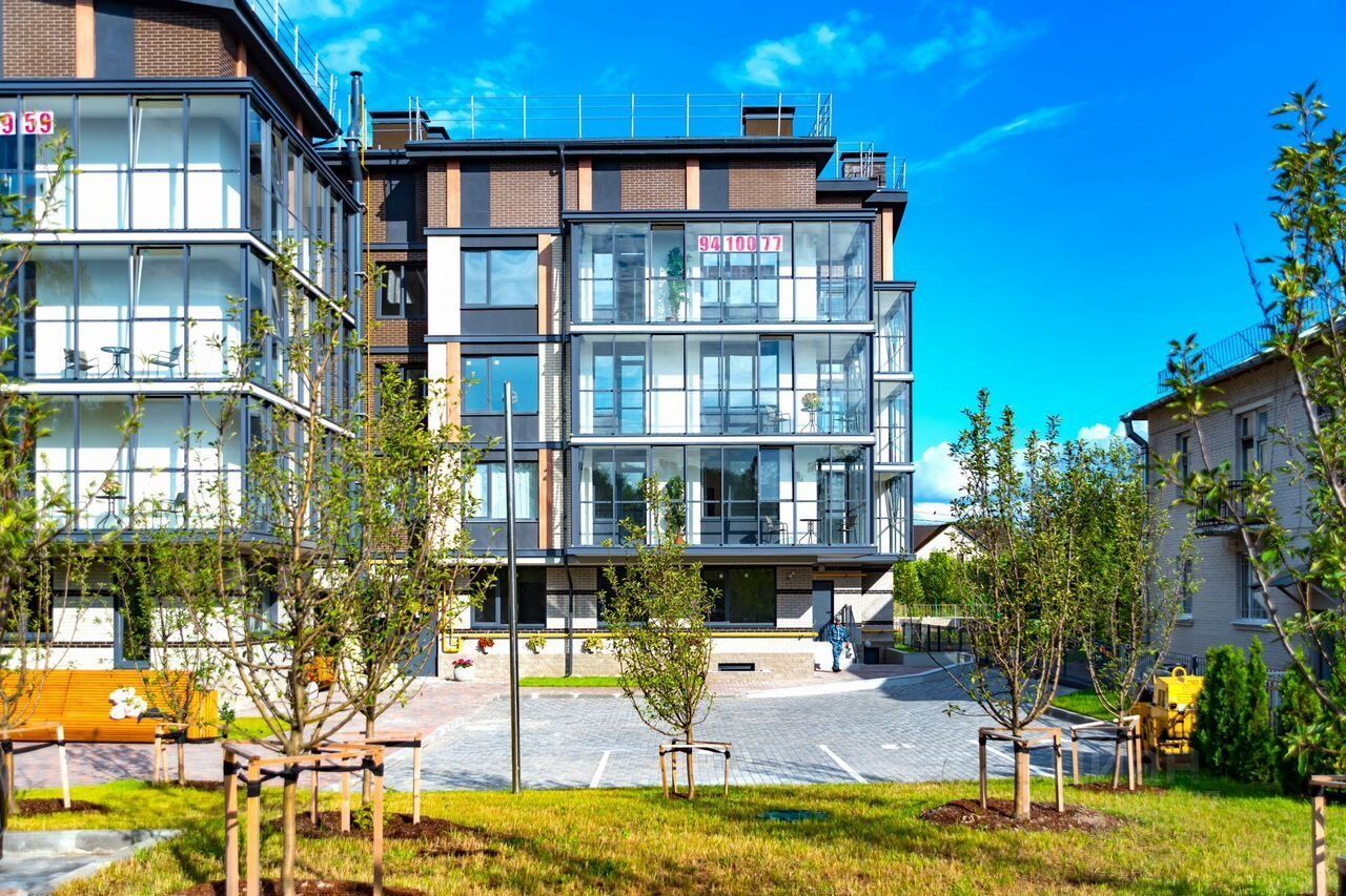 Продажа 1-комн квартиры на вторичном рынке пос. Лисий Нос, Ивановская улица, 10