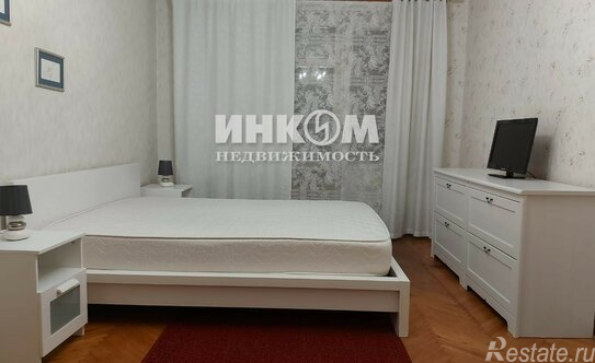 Аренда 1-комн квартиры на вторичном рынке ул Ереванская,  д. 12,  к. 4