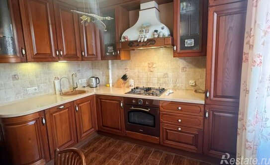 Продажа 3-комн квартиры на вторичном рынке ул Авиационная,  д. 11